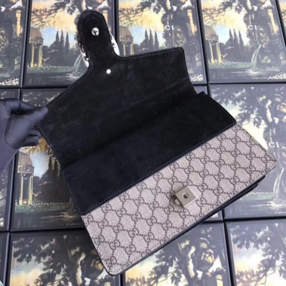 gg S*p*e shoulder black dionysus