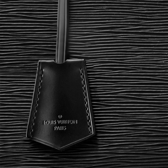 l**is V*t*n black m40302 alma pm