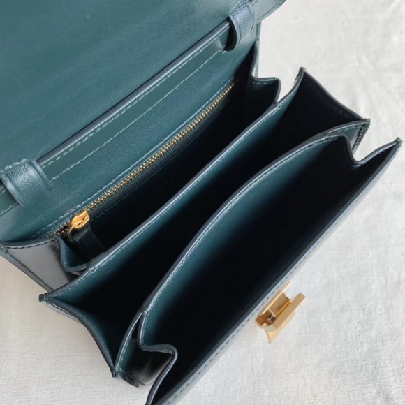 Ce**e classic box small bag in amazone box calfskin