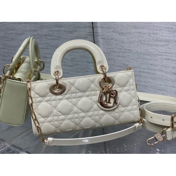 D*or lady d-joy small bag in white patent calfskin