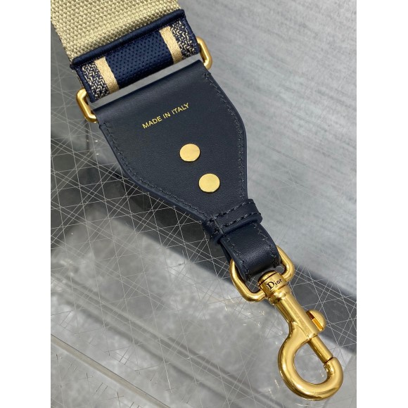 D*or shoulder strap with ring in blue embroidery canvas