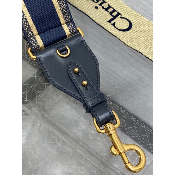 D*or shoulder strap with ring in blue embroidery canvas