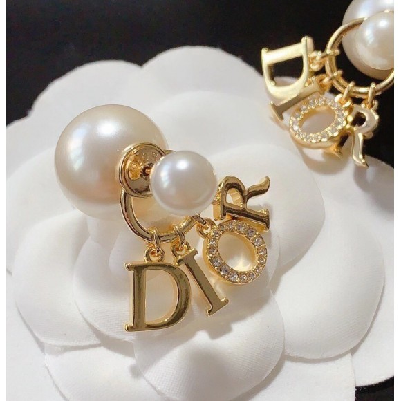D*or tribales earrings in gold metal pearls and crystals