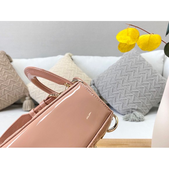 D*or small lady D*or bag in powder patent cannage calfskin