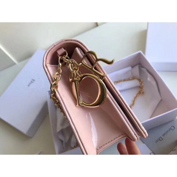 D*or lady D*or chain pouch in pink patent cannage calfskin