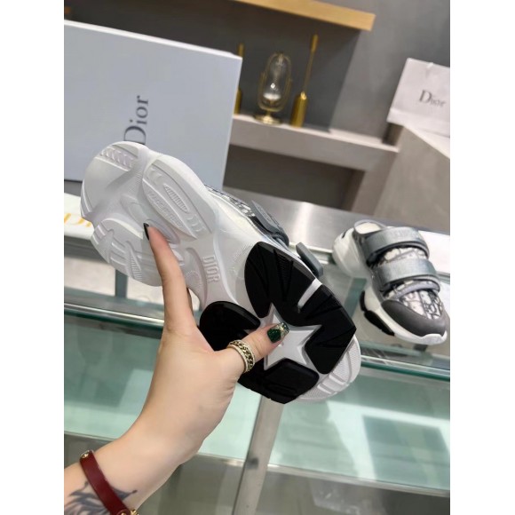 D*or d-wander open back sneakers in grey oblique fabric