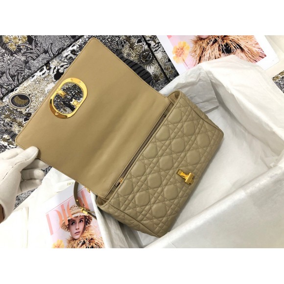 D*or caro medium bag in beige cannage calfskin