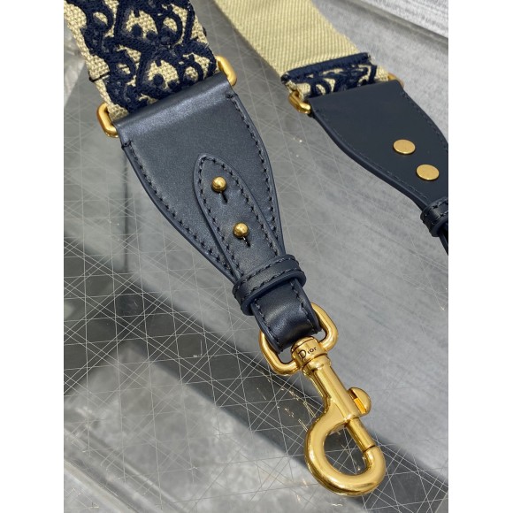 D*or shoulder strap with ring in blue oblique embroidery