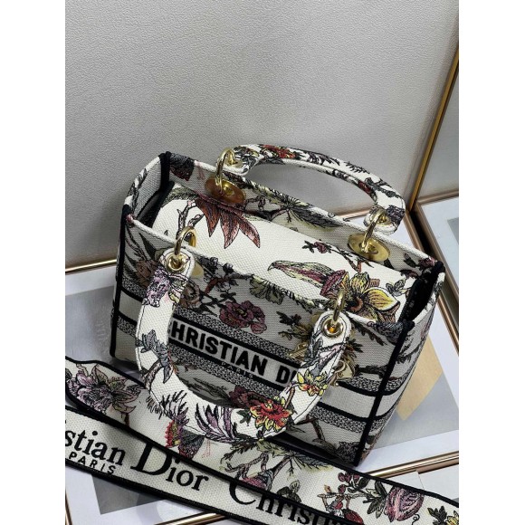 D*or lady d-lite medium bag in white jardin botanique embroidery
