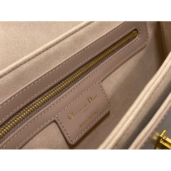 D*or 30 montaigne avenue bag in heritage pink box calfskin