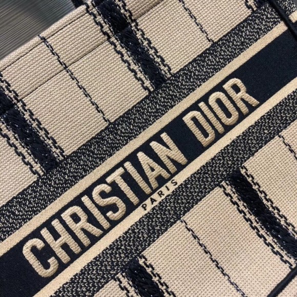 D*or medium book tote bag in black and beige bayadère embroidered