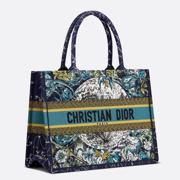 D*or meidum book tote bag in blue D*or constellation embroidery