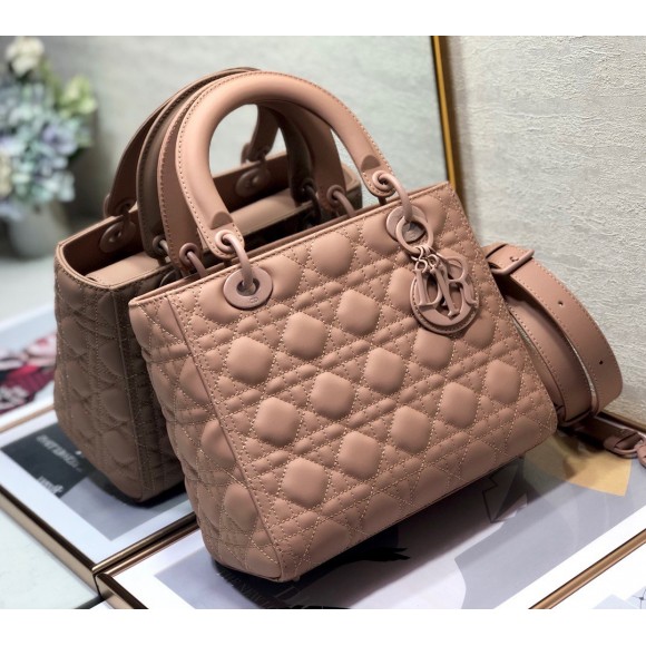 D*or lady D*or medium bag in blush ultramatte cannage calfskin
