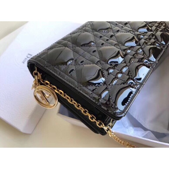 D*or lady D*or chain pouch in black patent cannage calfskin