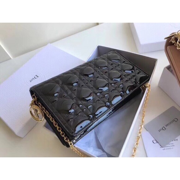 D*or lady D*or chain pouch in black patent cannage calfskin