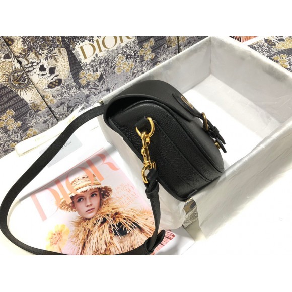 D*or bobby medium bag in black grained calfskin