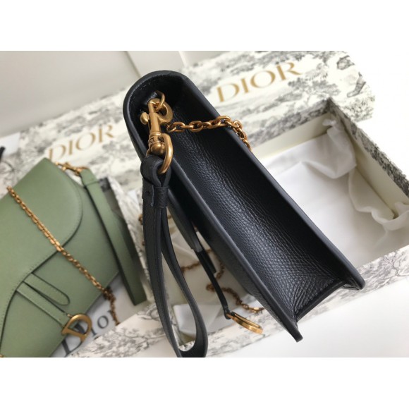 D*or saddle chain pouch in black grained calfskin