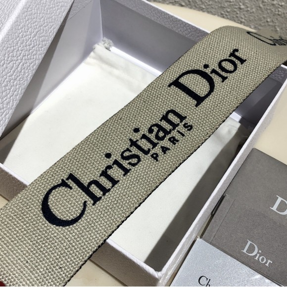 D*or shoulder strap in blue embroidery canvas