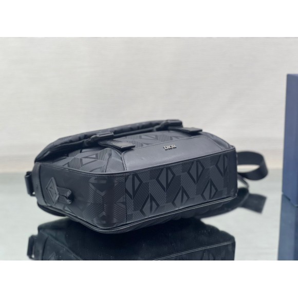 D*or explorer messenger bag in black cd diamond mirage ski capsule nylon