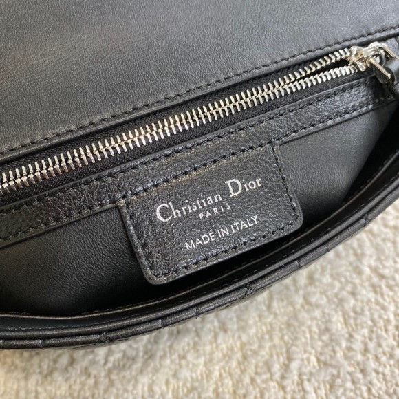 D*or caro small bag in noir cannage calfskin