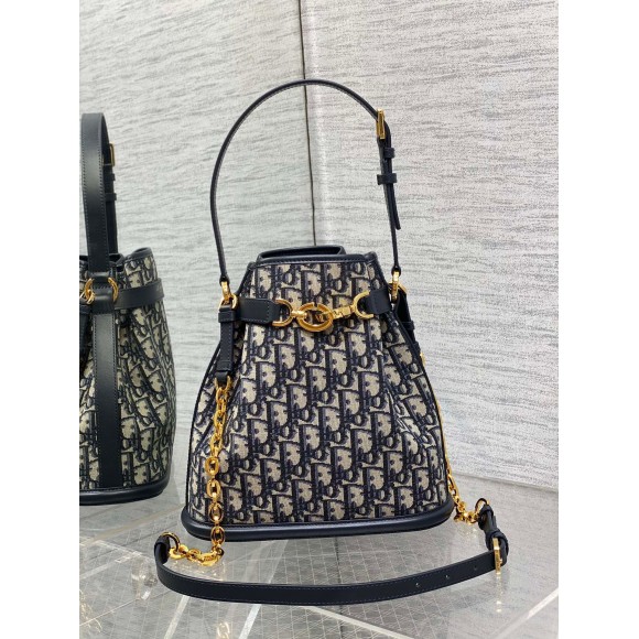 D*or c'est medium bag in blue oblique jacquard