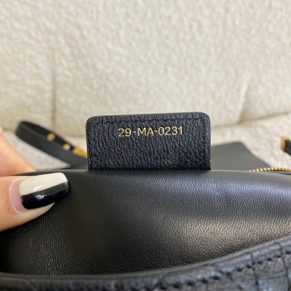 D*or caro medium bag in black cannage calfskin