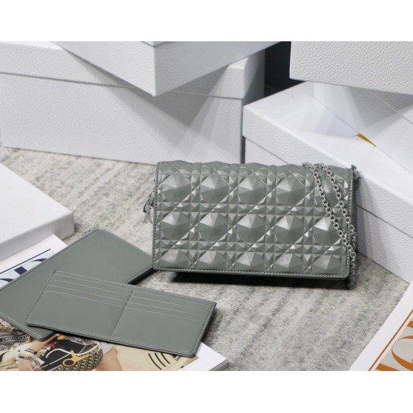 D*or lady D*or chain pouch in grey diamond calfskin