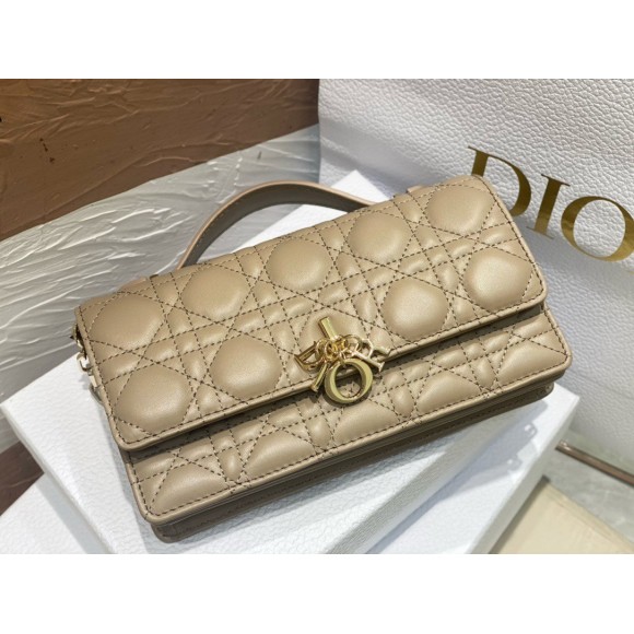 D*or miss D*or mini bag in beige cannage lambskin