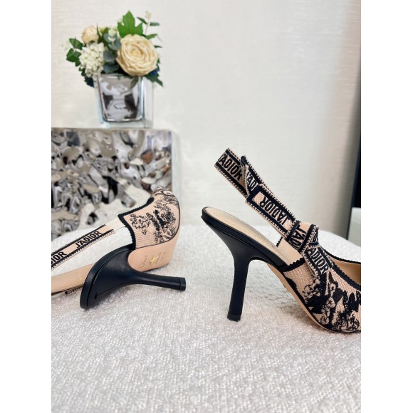 D*or j'aD*or slingback pumps 100mm in nude jardin botanique embroidery cotton