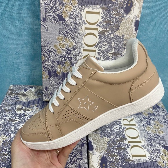 D*or star low-top sneakers in beige calfskin