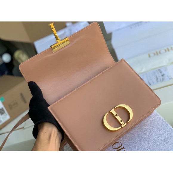 D*or 30 montaigne medium bag in poudre box calfskin