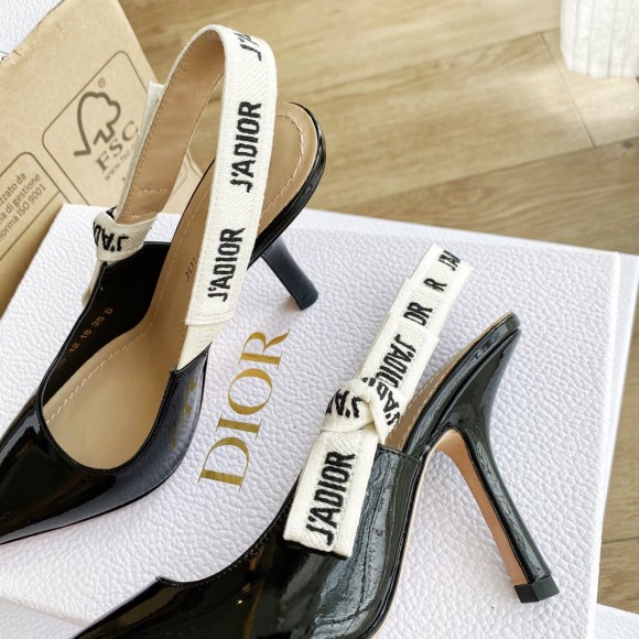 D*or j'aD*or slingback pumps 100mm in black patent calfskin