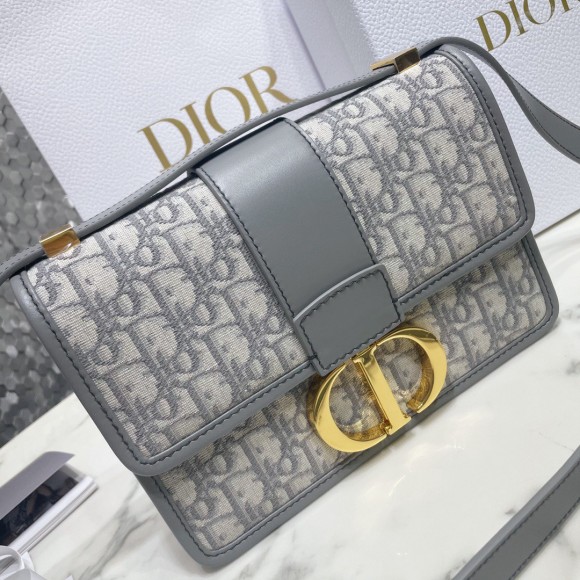 D*or 30 montaigne medium bag in grey D*or oblique jacquard