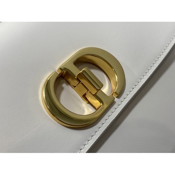 D*or 30 montaigne avenue bag in white box calfskin
