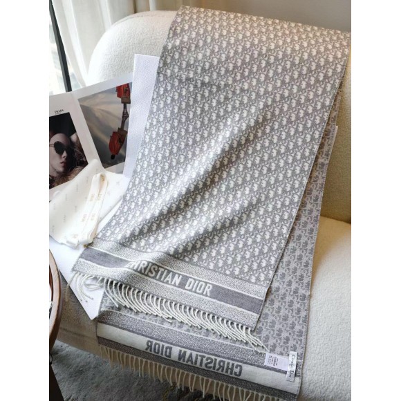 D*or oblique scarf in grey cashmere