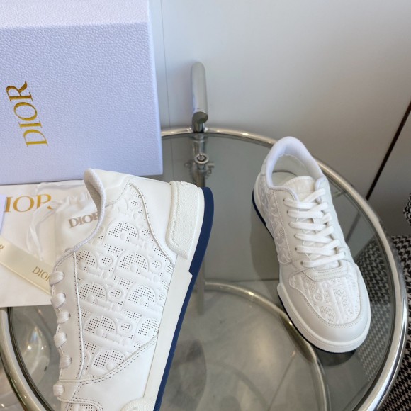 D*or one sneakers in white oblique perforated calfskin