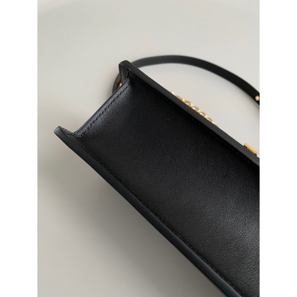 D*or 30 montaigne east-west bag with chain in black calfskin