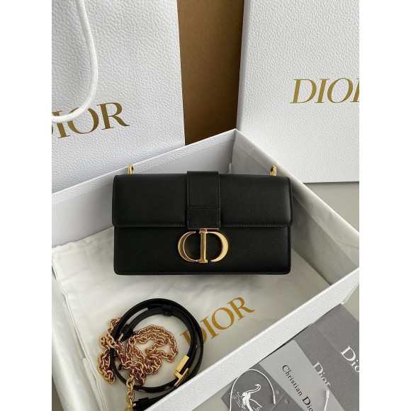 D*or 30 montaigne east-west bag with chain in black calfskin