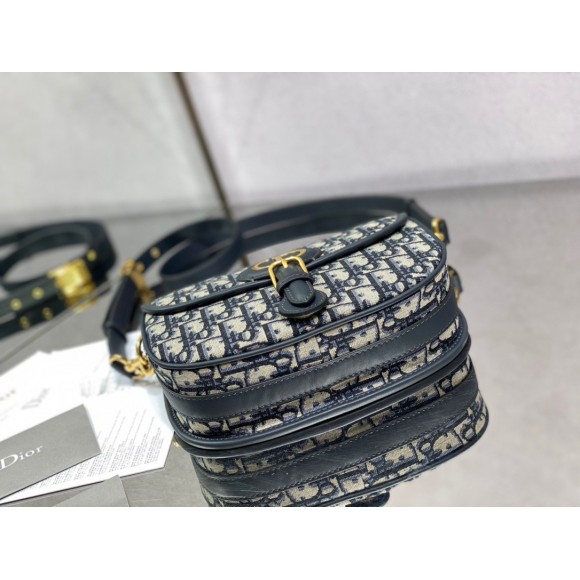 D*or bobby medium bag in blue D*or oblique jacquard
