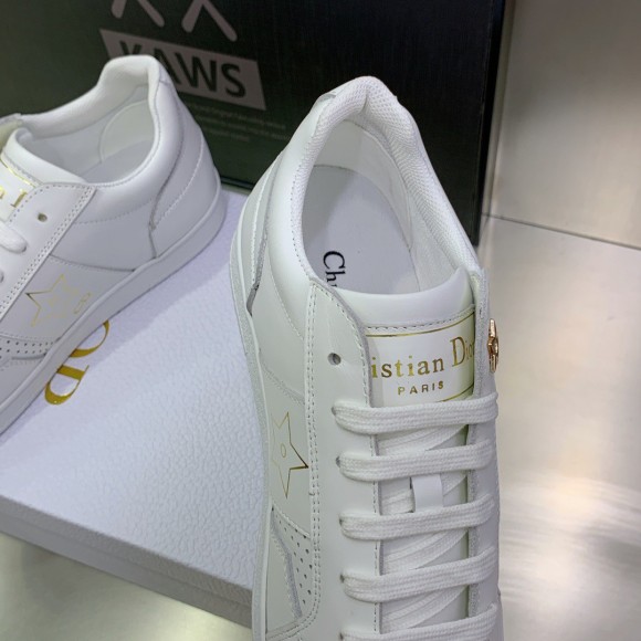 D*or star sneakers in white calfskin with gold star
