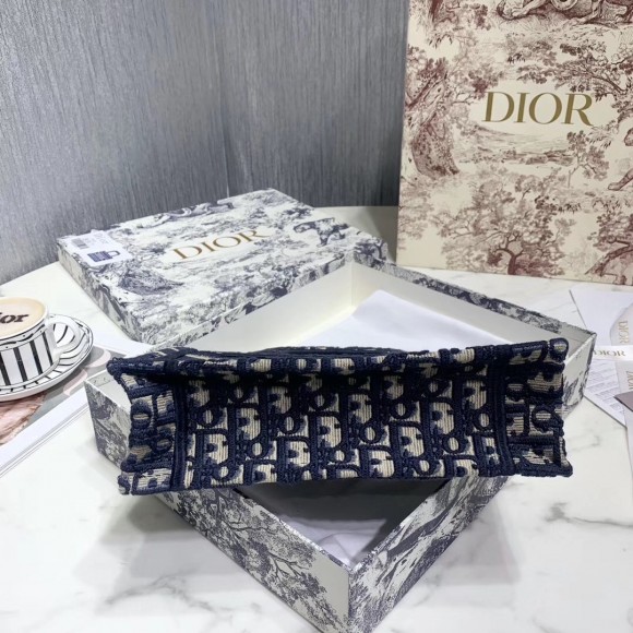 D*or mini book tote bag in blue D*or oblique embroidery