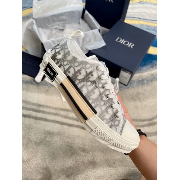 D*or men's b23 low-top sneakers in white and black oblique canvas