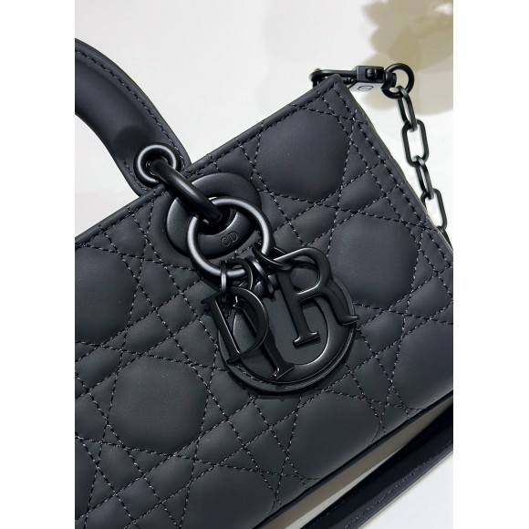 D*or lady d-joy small bag in black ultramatte calfskin