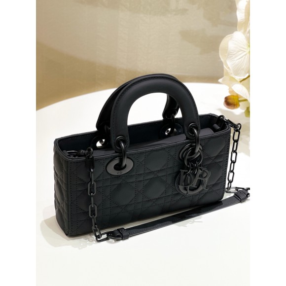 D*or lady d-joy small bag in black ultramatte calfskin