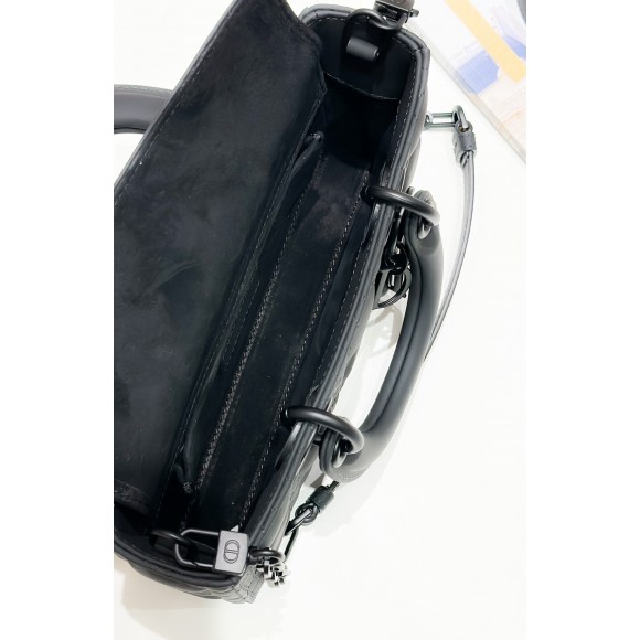 D*or lady d-joy small bag in black ultramatte calfskin