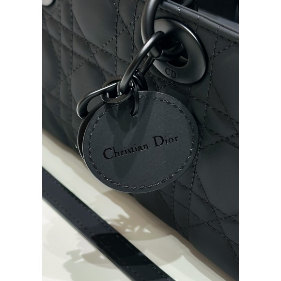 D*or lady d-joy small bag in black ultramatte calfskin