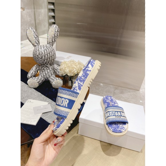 D*or dway slides in bright blue toile de jouy embroidered cotton
