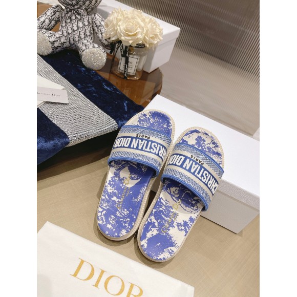 D*or dway slides in bright blue toile de jouy embroidered cotton