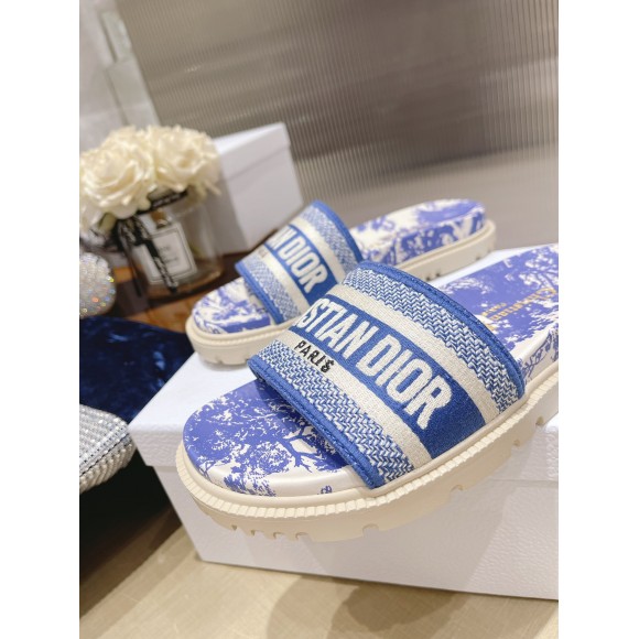 D*or dway slides in bright blue toile de jouy embroidered cotton