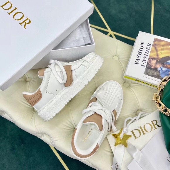 D*or D*or-id sneakers in white leather with nude strap